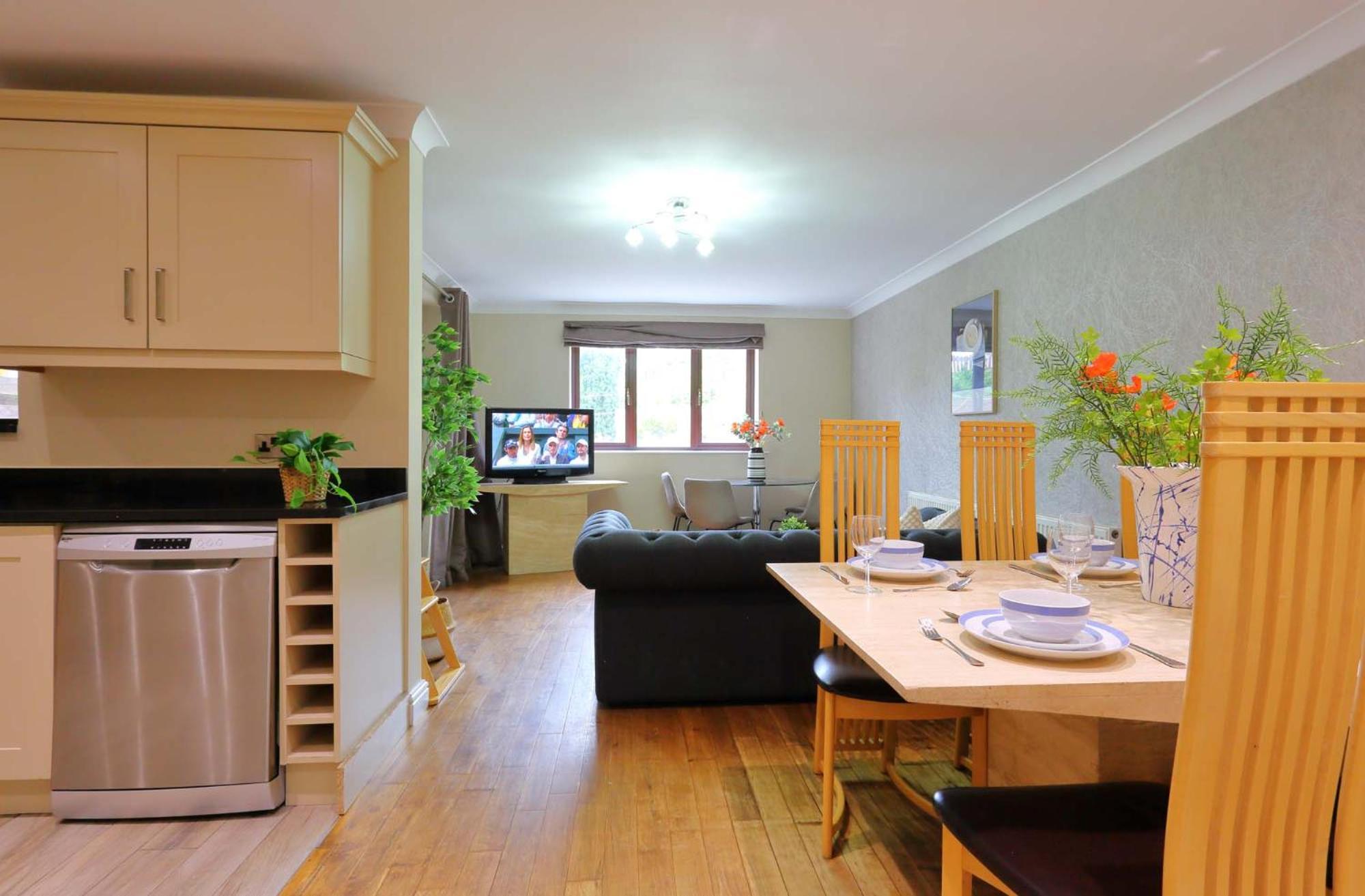 M1, M62, Free Parking, Wifi, 8 Beds, Separate Office Dewsbury Exterior foto