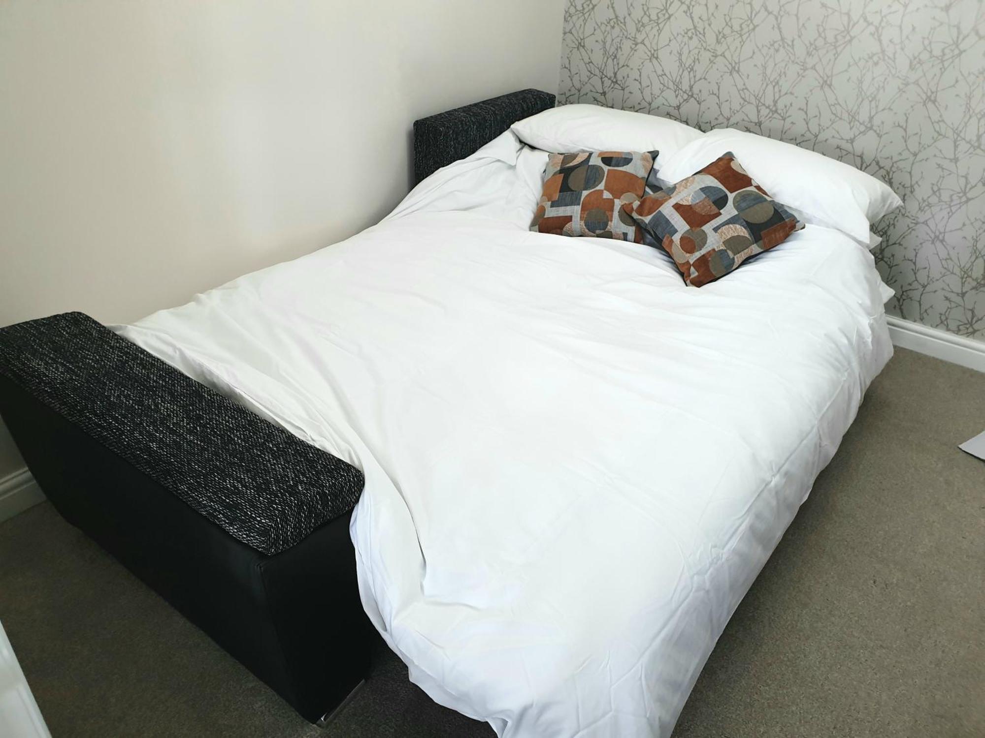 M1, M62, Free Parking, Wifi, 8 Beds, Separate Office Dewsbury Exterior foto